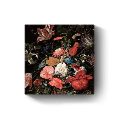 Bloemen in een metalen vaas door Abraham Mignon